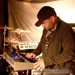 Proof-MIDI Ghetto Tour-Band01-2010-05-10-19-11-58